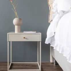 Bord|Sovrumsmöbler*Venture Home Bakal
