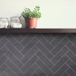 BerryAlloc Kitchen Wall Svart Kalk Fiskben