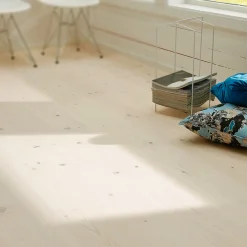 Parkettgolv|Trägolv*Berg & Berg Norrlandsfuru XXL Borstad Lut Extra Vitolja 1-Stav